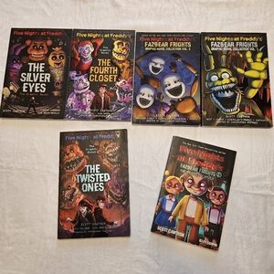Five Nights at Freddy's Book Set